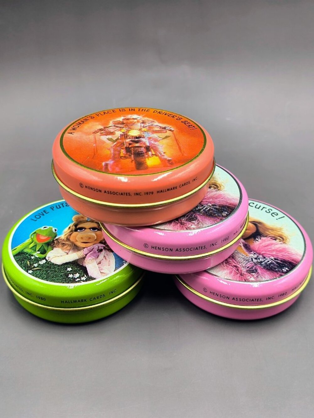 Vintage Hallmark The Muppets Kermit and Miss Piggy Round Metal Tin Trinket Box